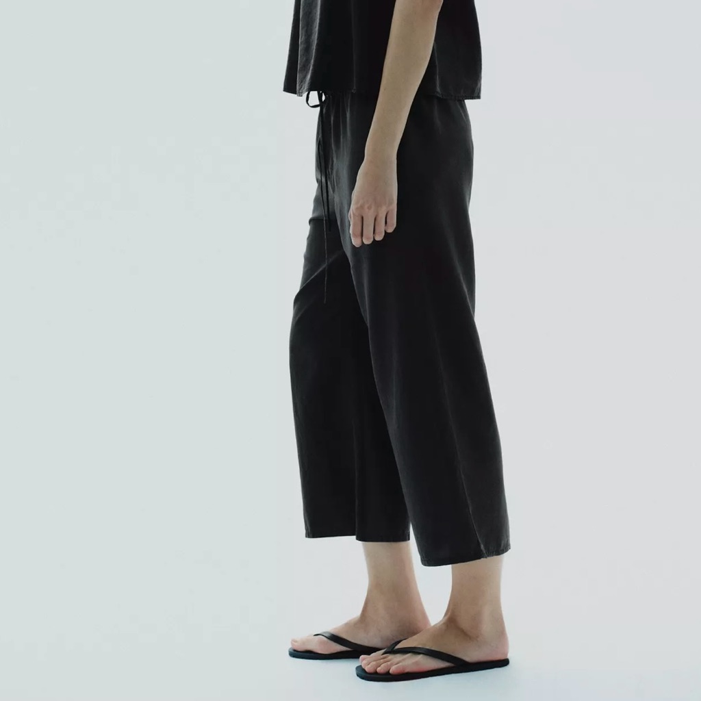 [2 Pairs] Zara Flowy Crop Pants (Us 4)
